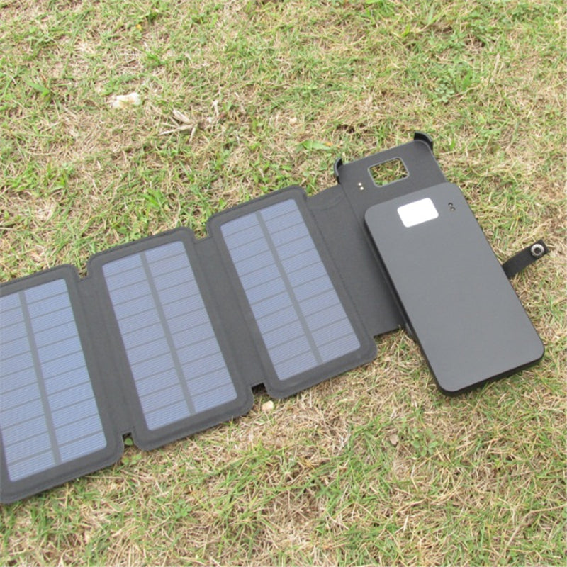 Detachable multi-chip solar mobile power supply folding type